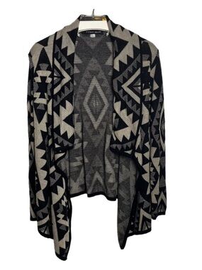A KNITCH ABOVE Aztec Cardigan